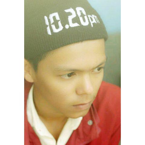 Aku Adalah Aku Dan Kamu Adalah Mereka • Pin:269640CC