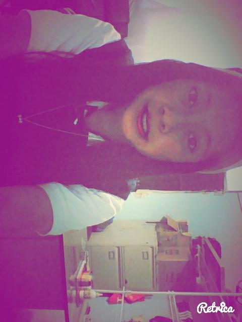 flori1324's profile picture. 