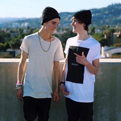 crawfandchris78's profile picture. Colliners Forever❤ 
Your Dream Really