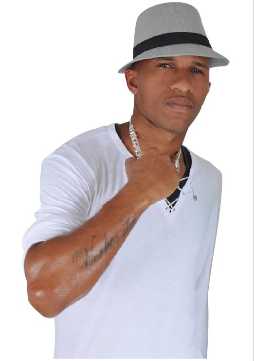 GRUPO DE RAP .... Q ATRAVES DA MUSICA  EXPRESSA A REALIDADE E NESCESSIDADES DAS PERIFERIAS DA CIDADE DE UBERLANDIA MG SEJAM TODOS BEM VINDO...PAZ