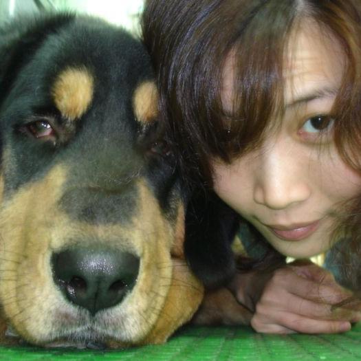 zoi's profile picture. crazy mom and crocheter