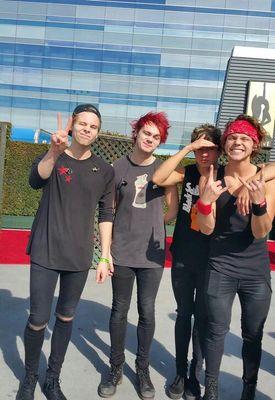Love 5sos
