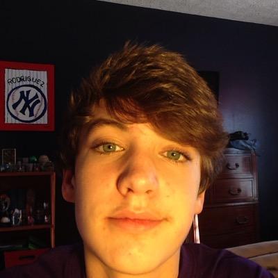 Barrett, 14, violin,tennis, animals, I love Battlefield 4! Youtube is Cameron Bacigalupi. Please sub