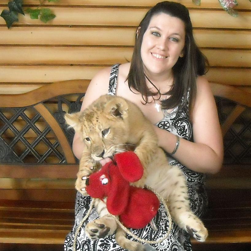 FieryHilary's profile picture. Faith. Love. Nerd.