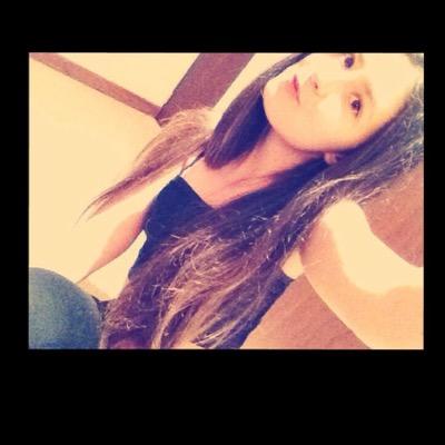 Dani_9727's profile picture. 