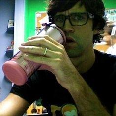 I'm the glassesed one from Good Mythical Morning and 1/2 o' Rhett & Link.