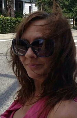 jmesuz's profile picture. 