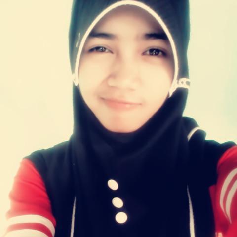 luluk_jokam's profile picture. i'm simple, humoris and i will be a strong fighter