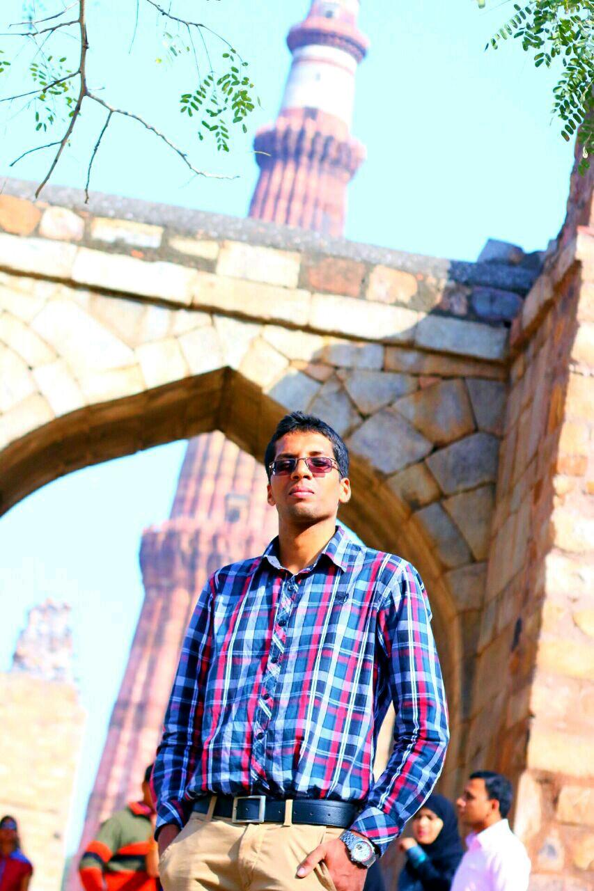 Engineer by profession, nomad by nature,carefree by spirit.