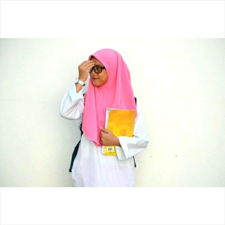 Lovers n haters. Two type of human comes into u life. Normal                                     Id-Aleesyaw Ig-Alsyx