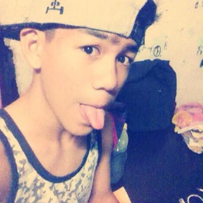 Instagram:johnlloydgomez1
kik:secretBlue30
snap:johnlloydgomez3
love U