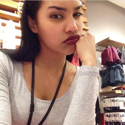 slvys26's profile picture. 