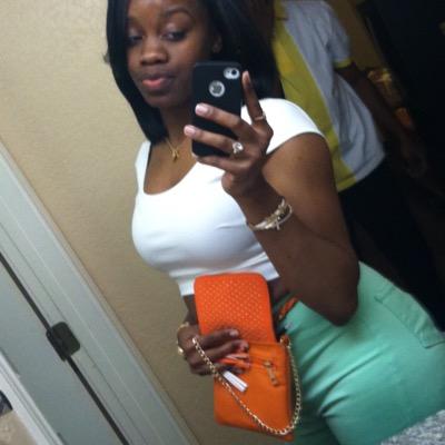Quick To Hop In Ya Inbox/DM/InstaDMs Being THIRSTY ! ! ! !
