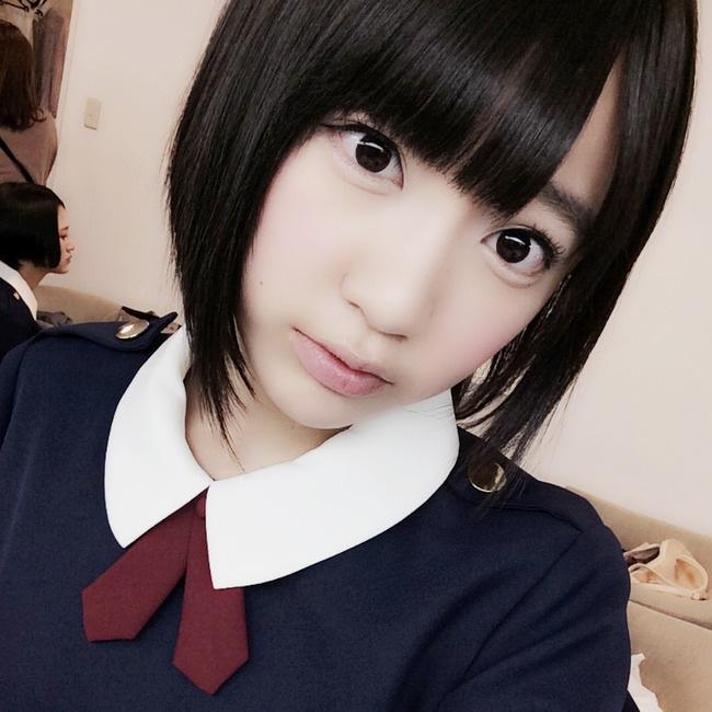 チームKIVでは副キャプテンを務めており、AKB48チームAのメンバーでもある。2011年にHKT48の一期生オーディションに合格、同年11月に劇場デビュー。そんな宮脇咲良の画像をお届けしていきます！可愛かったらRTよろしくお願いします！