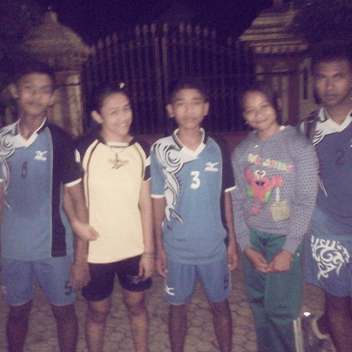 saya and temen saya pas volly di mizuno  :-)