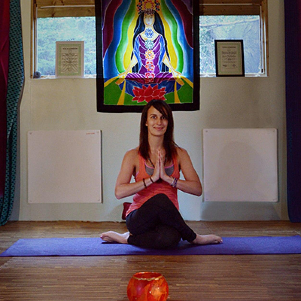 AshramYogaSch's profile picture. Vinyasa Yoga Teacher Training School Surrey, UK. 200-hours, 5 months, held in our Yoga Chalet. Become a creative, connected, intuitive and inspiring Teacher.