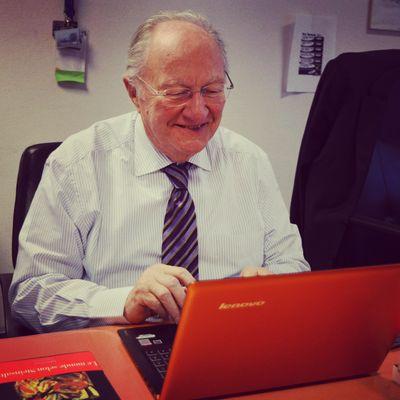 Ancien président du @Le_CRIF, Conseil représentatif des institutions juives de France.