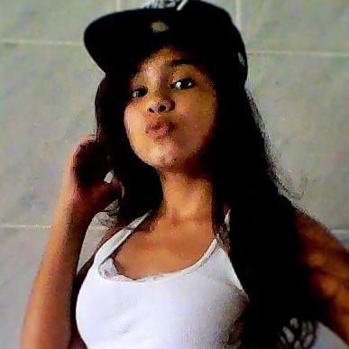 Seempre Q Eu Passo Ela Chama De Lindo e Fala Baixinho Multiplica Senhoor