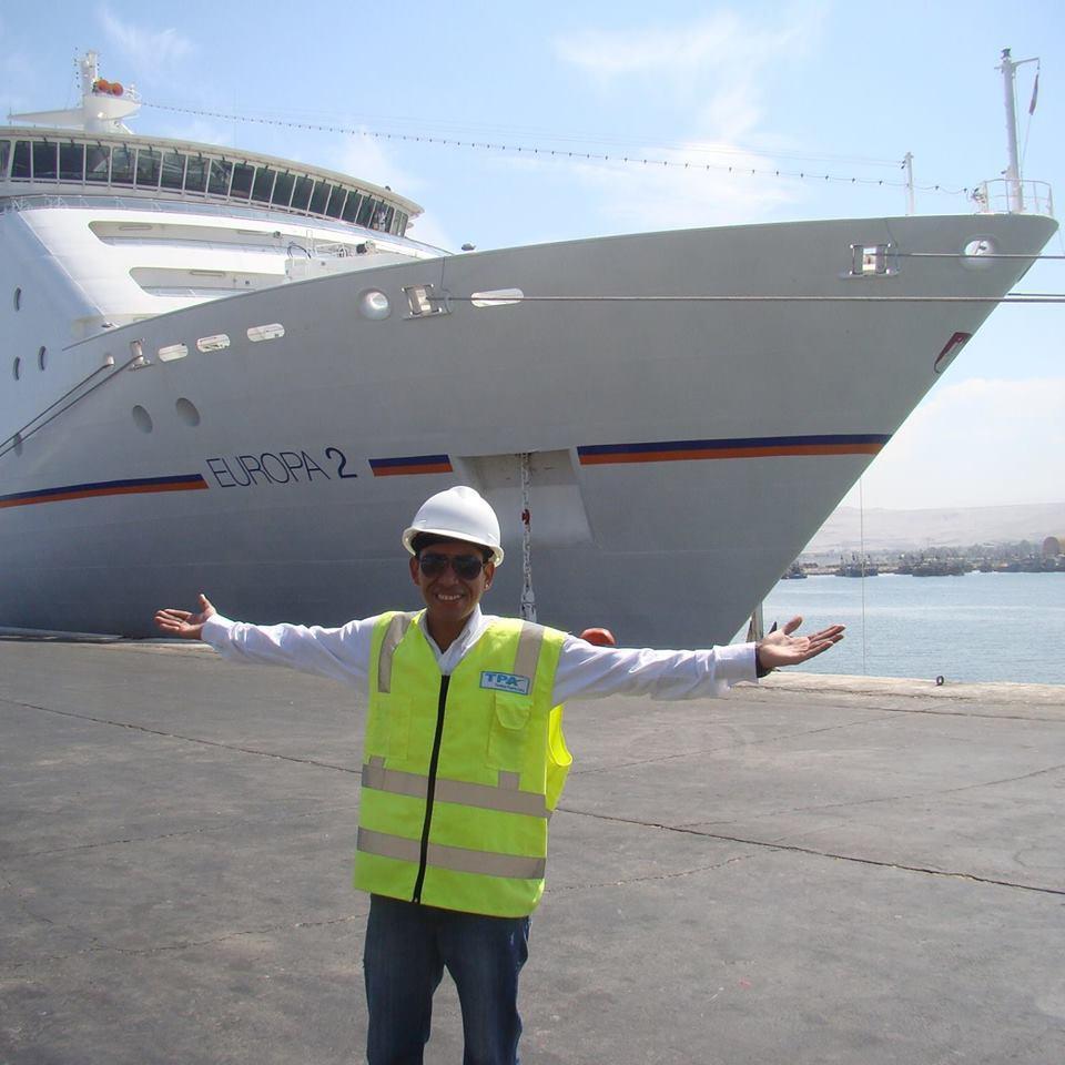 🌎Internacionalista
✈️Líder en Logística
🚛Experto en DFI
🕊Director DDHH
🚒Voluntario
🇧🇴 Diputado 2019
⚖Futuro Abogado