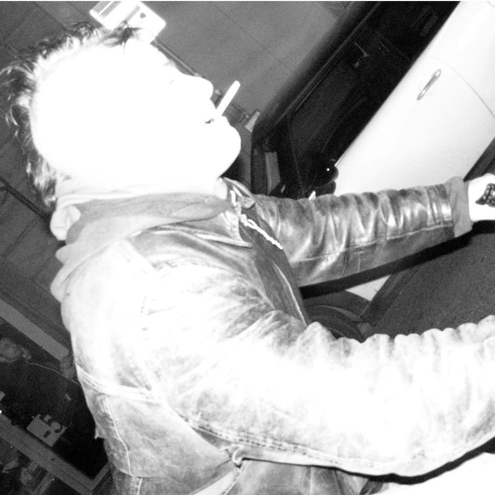 SambuPstX's profile picture. 