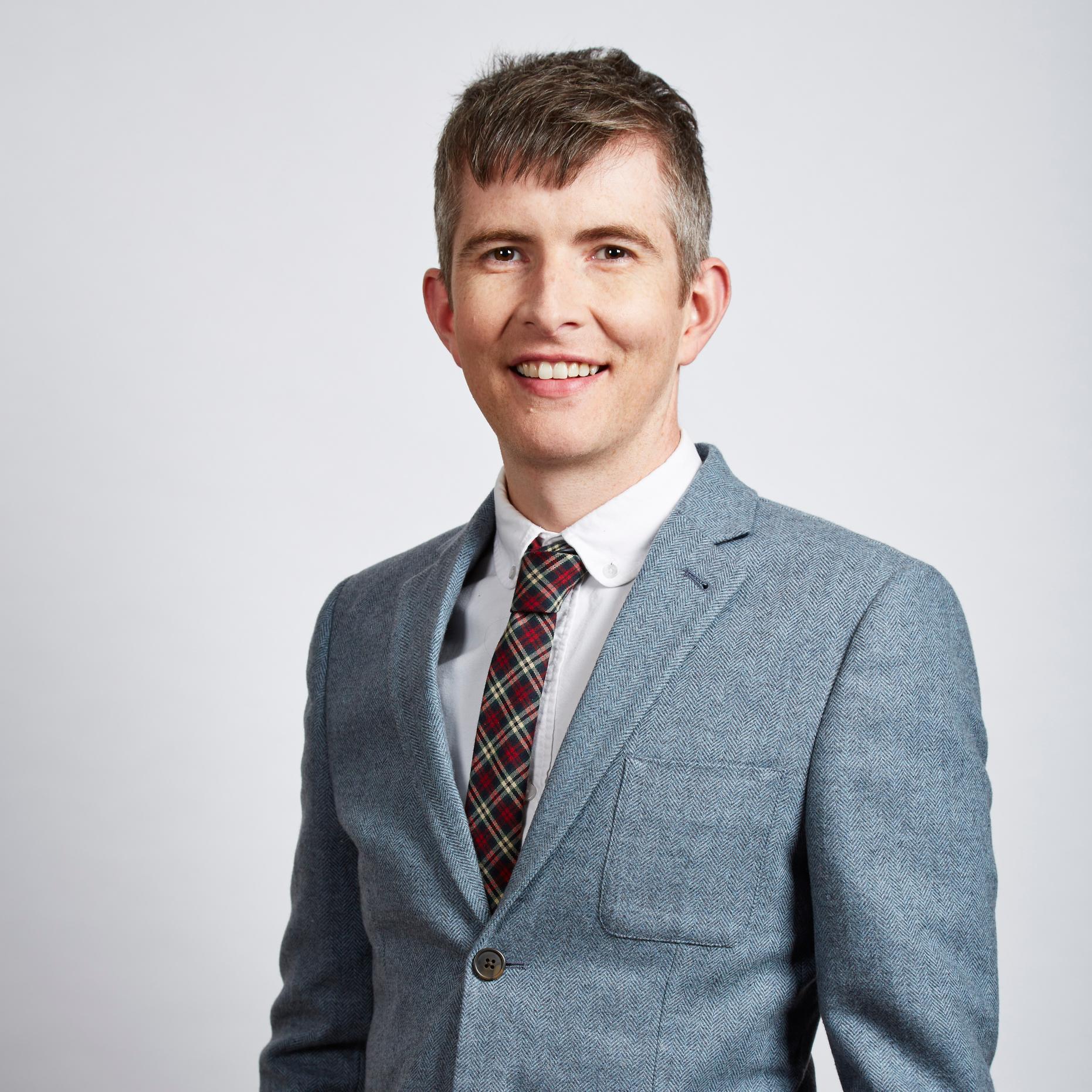 Gareth Malone want's to find the UK's most entertaining choirs for his brand new BBC2 singing contest. To apply, email: sing@twentytwenty.tv
