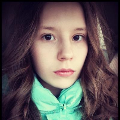 Актриса, люблю петь и танцевать ( фьюжин ). люблю маму  и братика)) жить не могу без моего Кукусика) Россия, Москва
