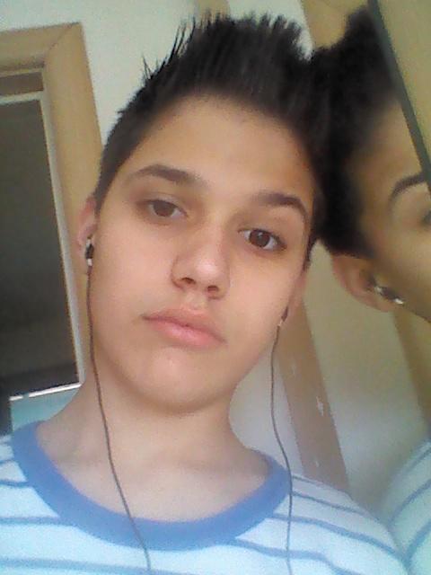 MineMax5's profile picture. maxim