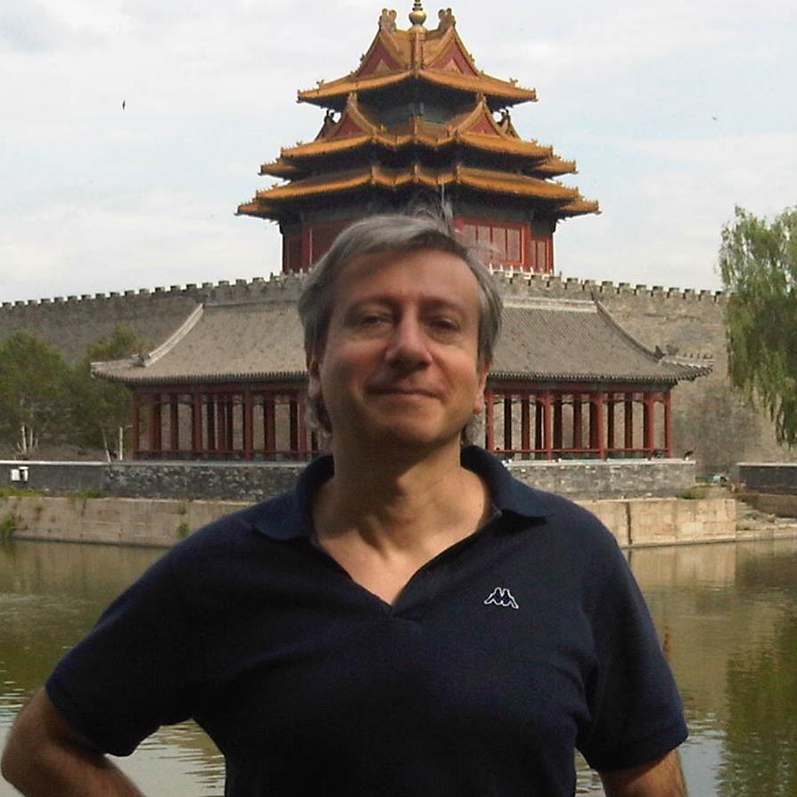 luigigrassia10's profile picture. Giornalista @la_stampa