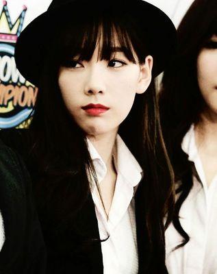[ snsd's kim taeyeon ©1989 ]