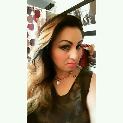 vallesria15's profile picture. 