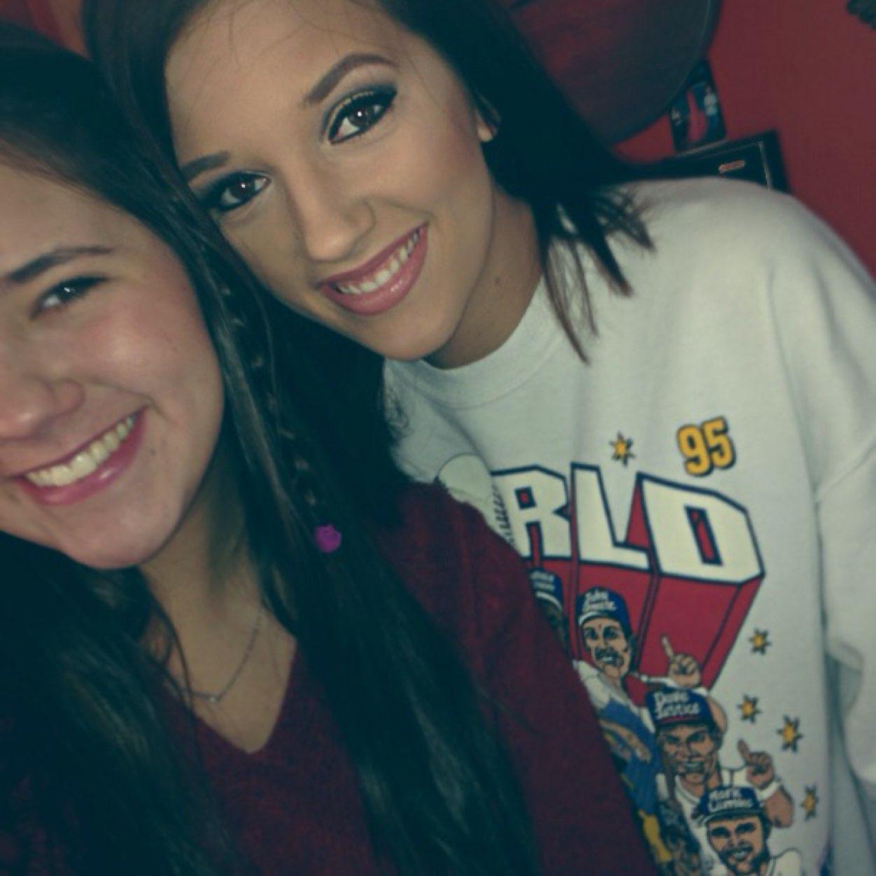 mylifeaslilayy's profile picture. Don't follow me, i'm lost too.