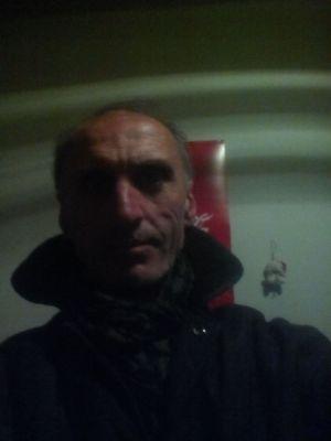ok,     i    look   good    woman   and   meet    vith    you  . . .