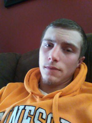 THE_nickbenson's profile picture. |18| If you can't out play them, then out work them /single\ #bleedorange SC: nickxxxbenson