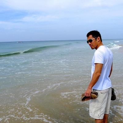 jonathanjewlim's profile picture. Dad. Corporate lawyer. Live simply so that others may simply live.