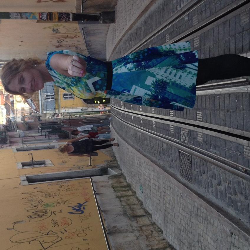 CamillaGloriaL's profile picture. Journalist, filmkritiker, moderator, filmfestivalproffs.
Sysslar också med Lulas espressobar och Glaesbolaget.