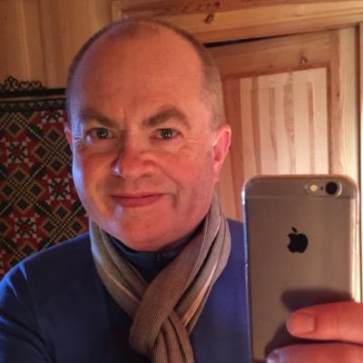 Lege i almenpraksis siden 1986 og har fortsatt brennende engasjement for faget mitt. #twitterfastlegen #winelover