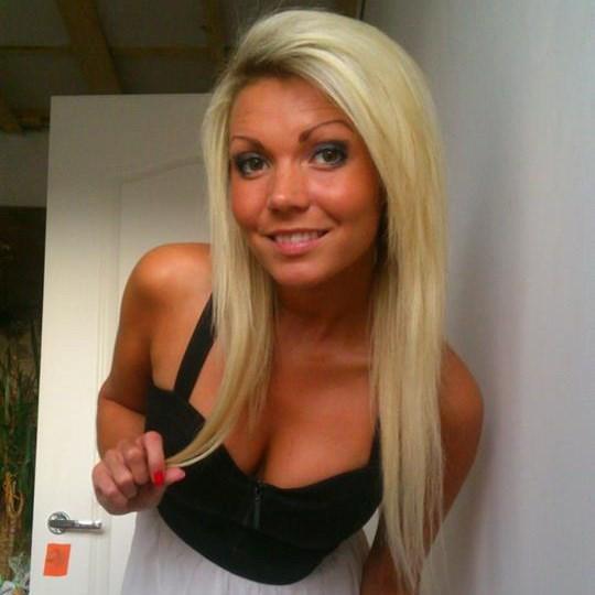 hast du die nase voll vom single sein? melde dich gratis auf http://t.co/XPCWqNbUjF an und flirte los!