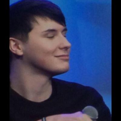 danisntonfire1's profile picture. go follow @jainirvxna she follows back✖️(just ask)