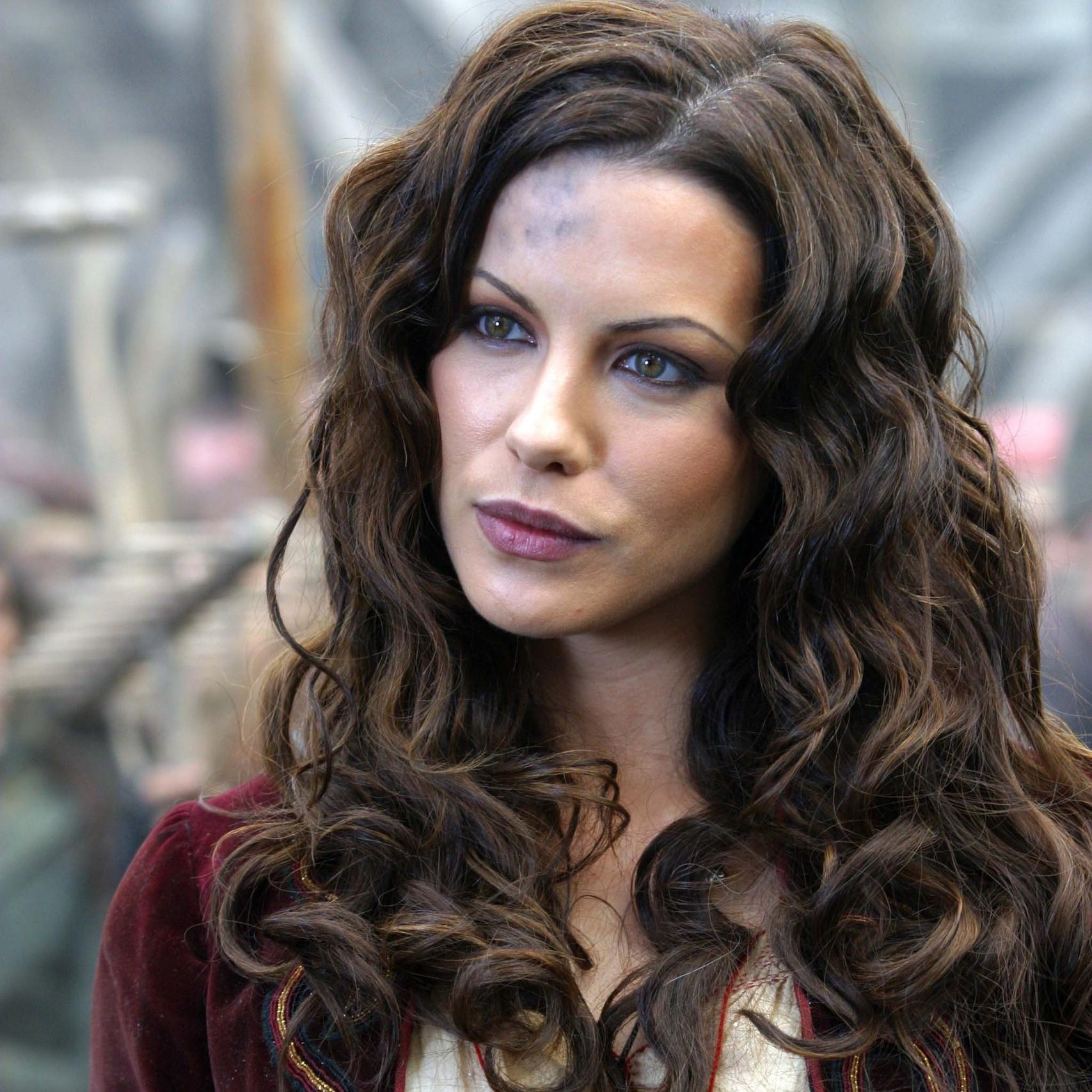 beckinsaletty's profile picture. Animago, Auror, Miembro de la Orden del Fenix, ex alumna de Griffindor y la profesora McGonagall quien fue para ella como su madre {#Pottertty}