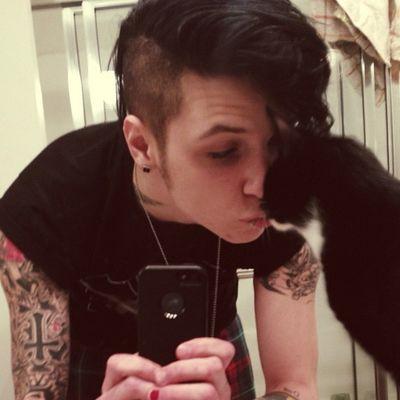 deliaclares34's profile picture. 