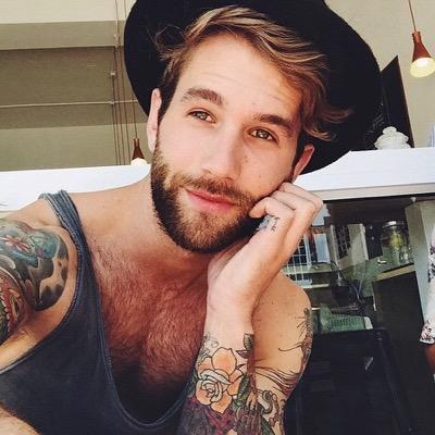 |kittemmuort|23|single|you know me|| ringraziami per quello che ho fatto non lamentarti!|