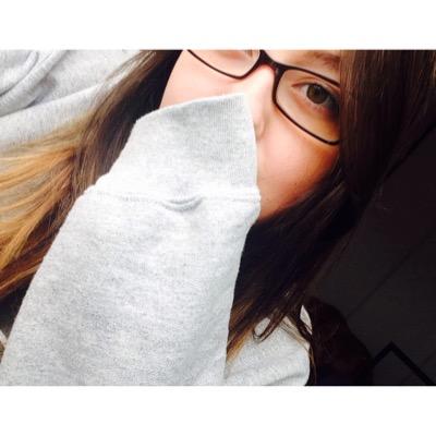 Cléa // 14Yo // Instagram: cleaa.b // facebook: clea bcq // Parisienne // Italienne // Barz // TAH ma plus grande base.