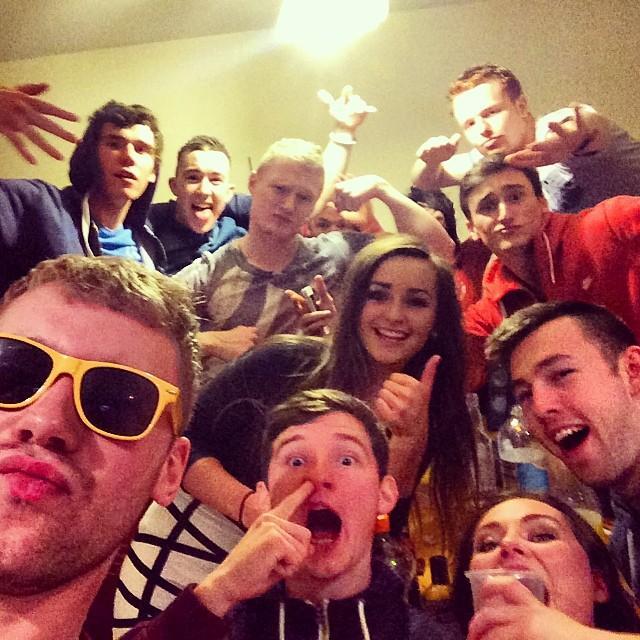 Cian161's profile picture. The Best Don't Stop Brothers.3rd Year Sports Rehabilitation student in the city of Carlow.Trying to balance studying and getting massive er'day.