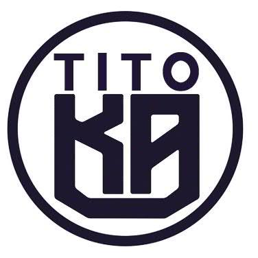 aprediz de diseñador grafico que busca su sitio en esto del Branding a base de prueba/error.. #autodidacta100% #TitoKa