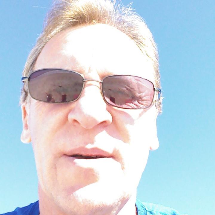 dgiustina1503's profile picture. 