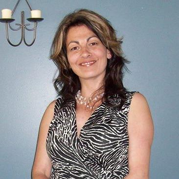 JulieShank1's profile picture. 