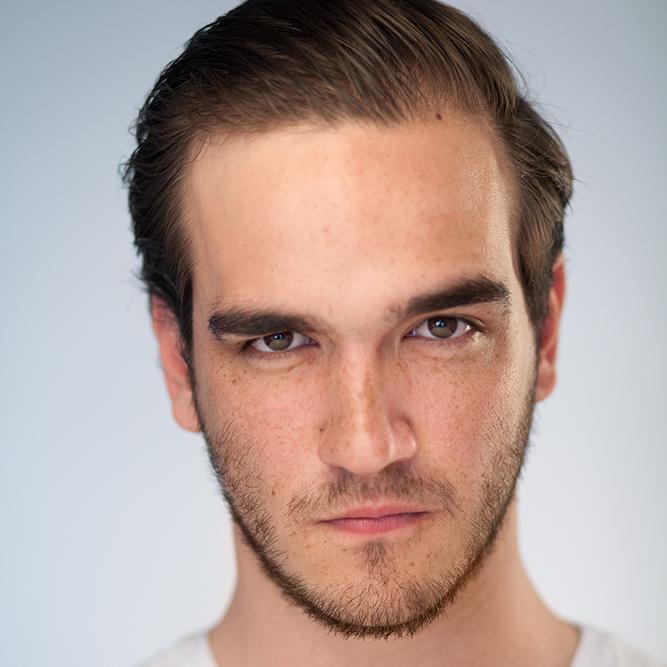 Swedish/Portuguese Actor