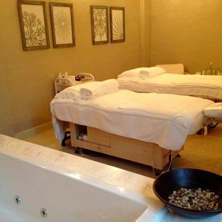 Spa Shop Direct is the leader in quality cosmetic, spa and wellness products.  Find your favorite products direct to you.