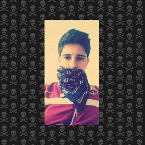 ceZa_asktir's profile picture. BEŞİKTAŞ~8.SINIF~14 YAŞ~T-RAP