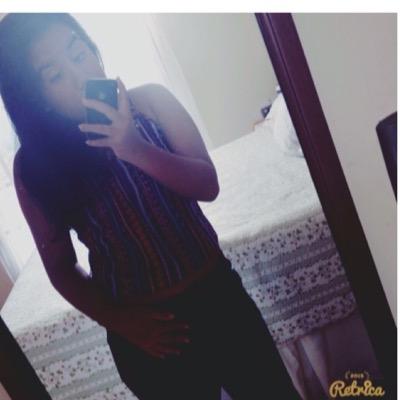 Soy bn kawaii jsjsj 
Maluma❤️
La reyna del princi ✌️